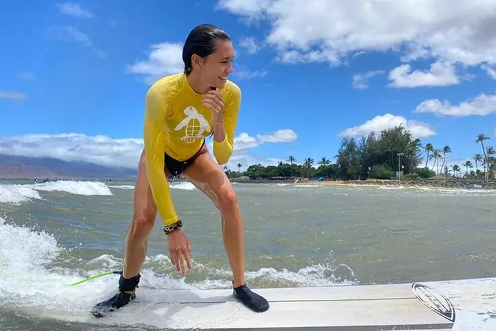 Group Surf Lesson at Kalama Beach in Kihei