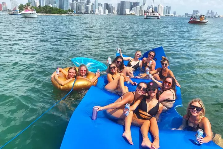 Miami Private Yacht Rental with Captain
