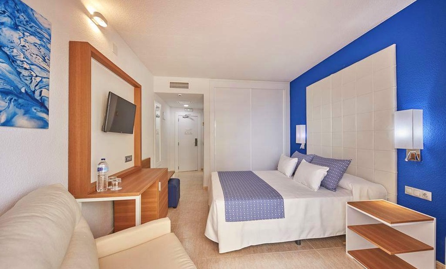 Image 64: ✈ COSTA DEL SOL | Torremolinos - Ibersol Torremolinos Beach 4*, 3 n...