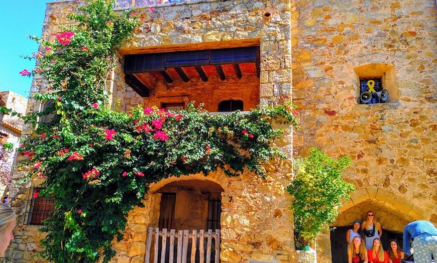 Image 10: Costa Brava y Pueblos Medievales Grupo reducido de Girona