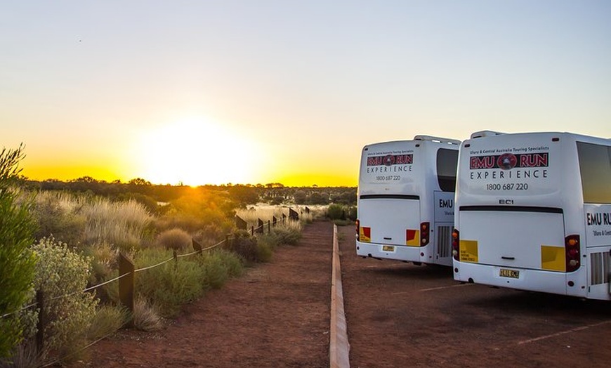 Image 5: Uluru Experience with BBQ Dinner