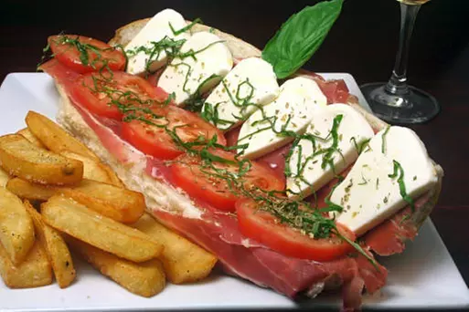 5% Cash Back at TreMonte Restaurant and Bar