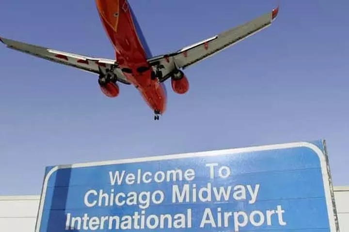 O'Hare International Airport (ORD) Airport Hotel Shuttle - Primary Image