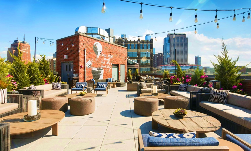 Image 1: ✈ UNITED STATES | New York - Arlo Soho Hotel 4* - Rooftop