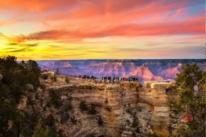 Self-Guided Audio Driving Tour in Grand Canyon South Rim