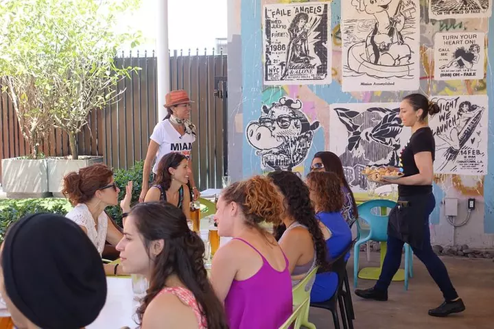 Wynwood Food & Art Tour - exclusive access to the Wynwood Walls