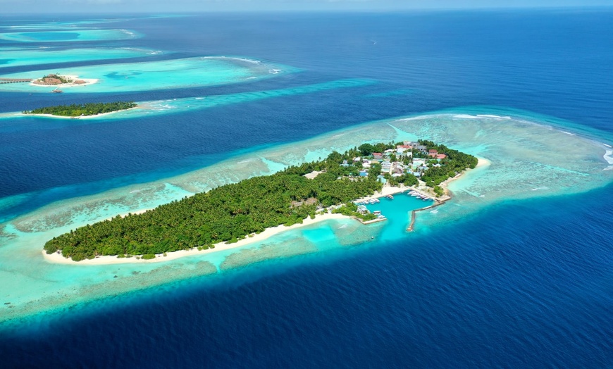 Image 19: ✈ MALDIVES | Vaavu Atoll - Plumeria Maldives 4* - Plage privée