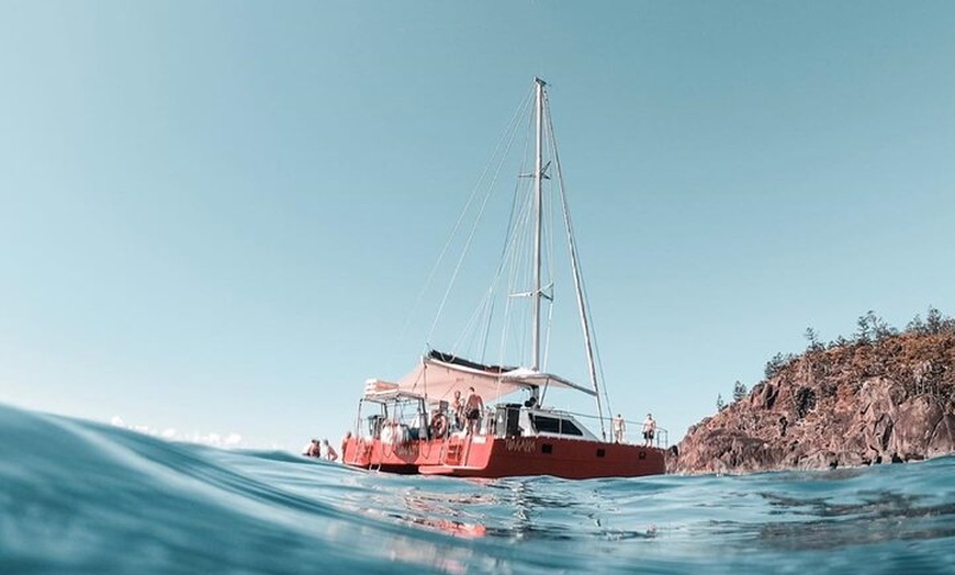 Image 2: Full-Day Whitsunday Sail and Snorkel Adventure with Lunch