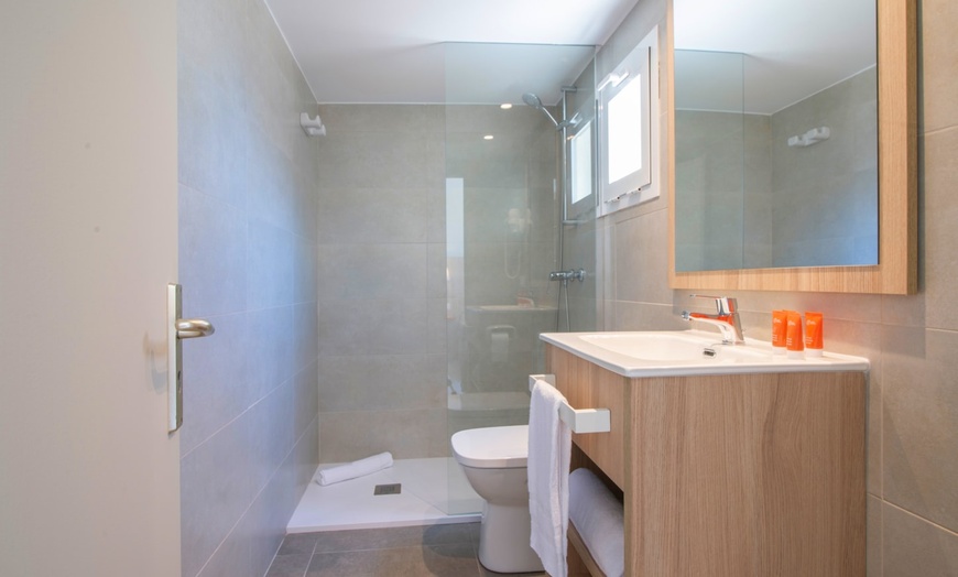 Image 9: ✈ MAJORQUE | Portocolom - Hôtel Pierre & Vacances Vistamar 4* - Bor...