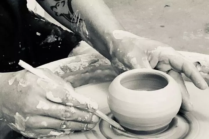 2- Hour Pottery Workshop and Studio Tour in Ojai - Primary Image