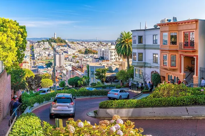 Express San Francisco Layover Tour w Airport Pickup and Dropoff