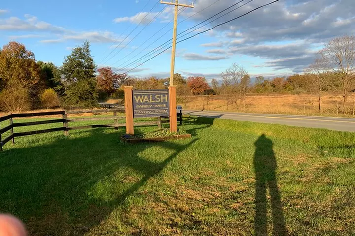 Private Loudoun County Wine Tour from DC with Stops at 3 Wineries
