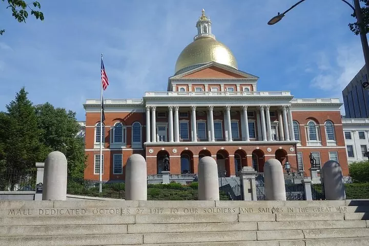 Harvard University and Boston Bus City Tour