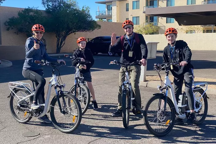 Scottsdale & McCormick Ranch E-Bike Tour - 2 Hours