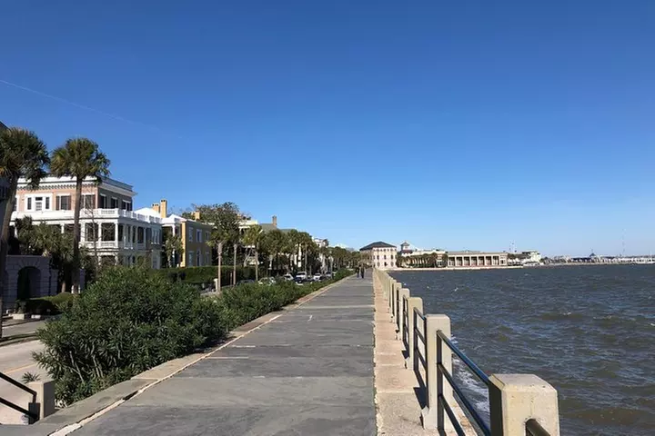 Charleston History and Hops Tour: Bar and History Walk