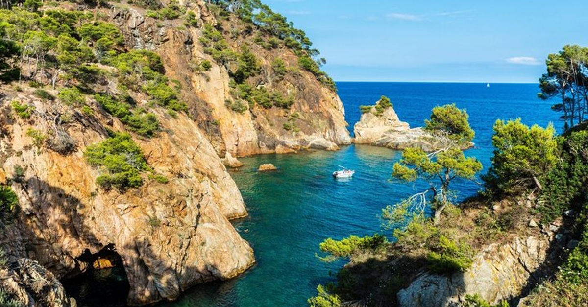 Tour privado en kayak y snorkel por la Costa Brava, Barcelona