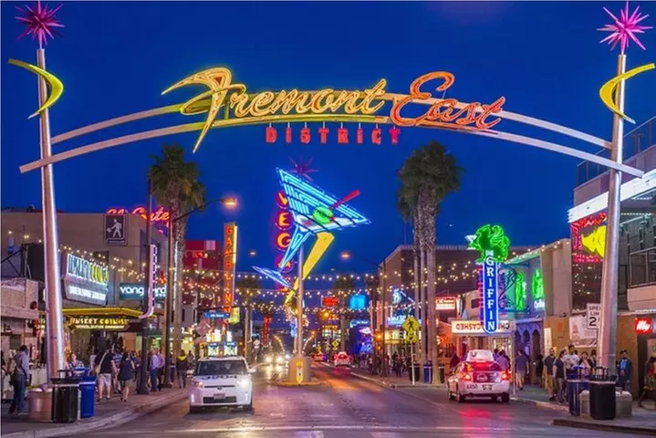 Las Vegas Night City Tour with Hotel Pick Up - Primary Image