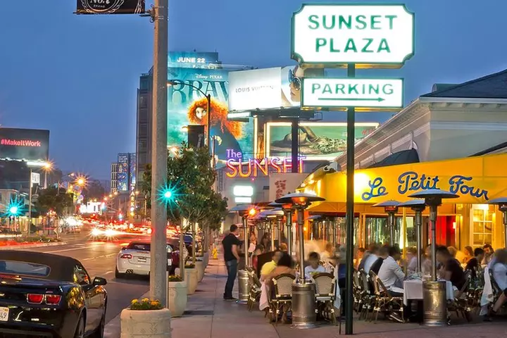 Hollywood and Beverly Hills Half-Day Tour with Exclusive Stops