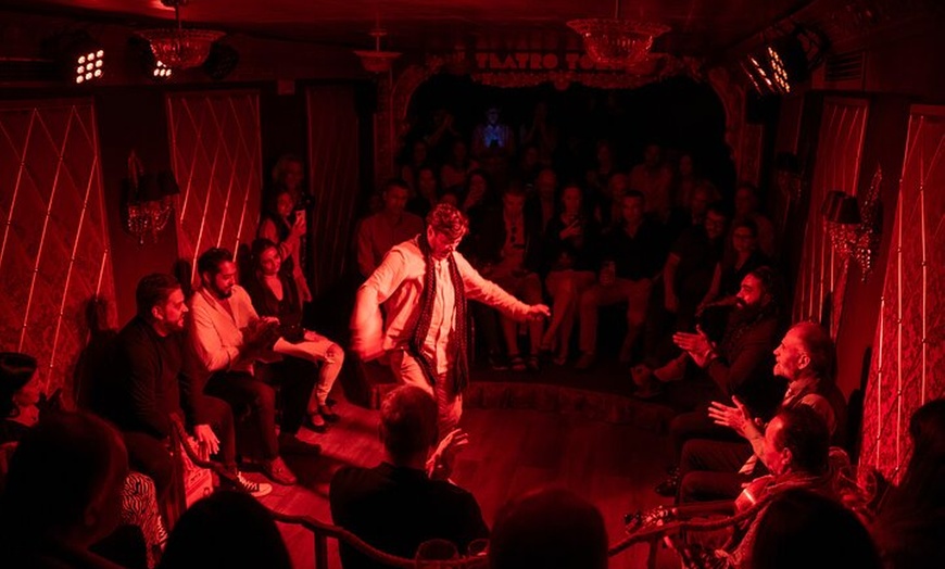 Image 2: La Fiesta Flamenca 1H Experiencia Inmersiva en Flamenco en Madrid