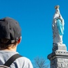 Image 5: Visite guidée privée des points forts de Lourdes adaptée aux enfant...