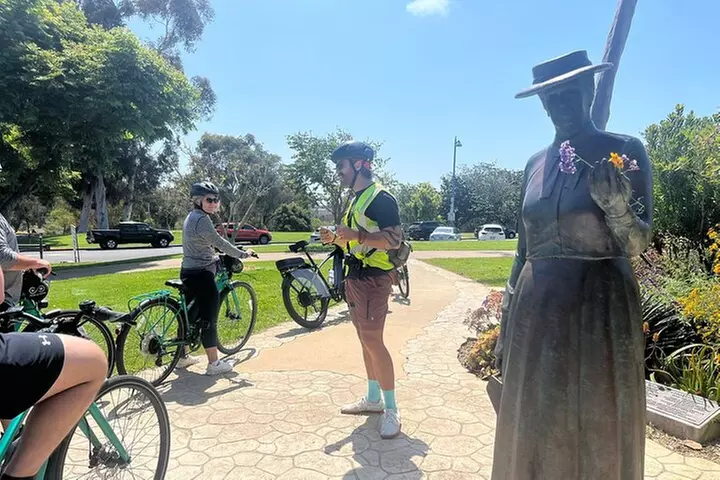 Best of San Diego eBike Tour (English or Spanish)