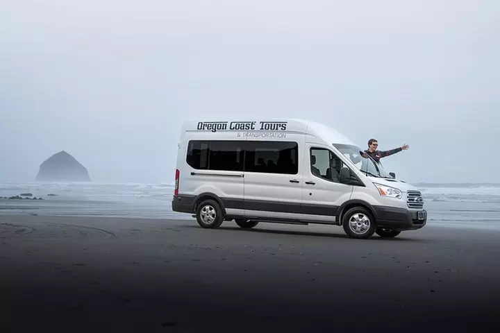 Oregon Coast Sightseeing Tour - Primary Image