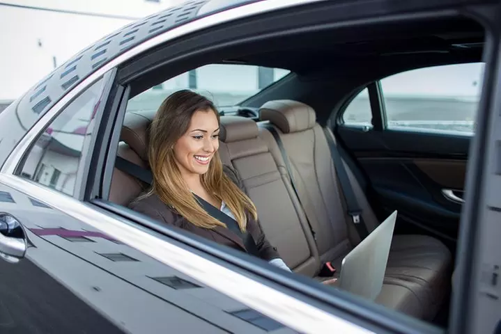 Roundtrip Transfer Private car Mexico City Airport to Mexico City - Second Medium