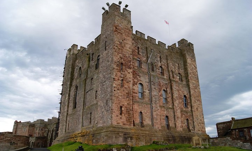 Image 3: Bamburgh and Lindisfarne Day Tour