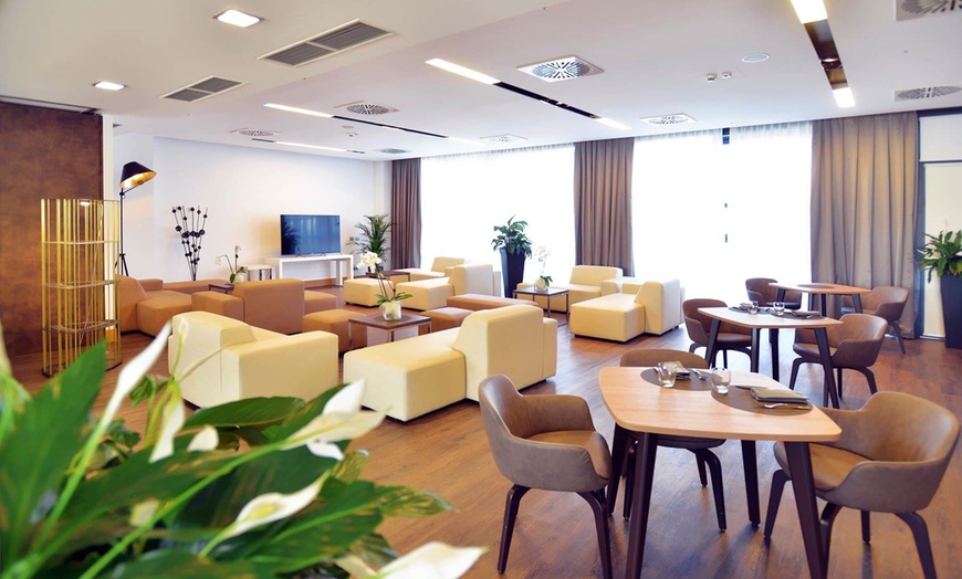 Image 8: ✈ ITALY | Milan - Hilton Garden Inn Milan North 4* - City centre