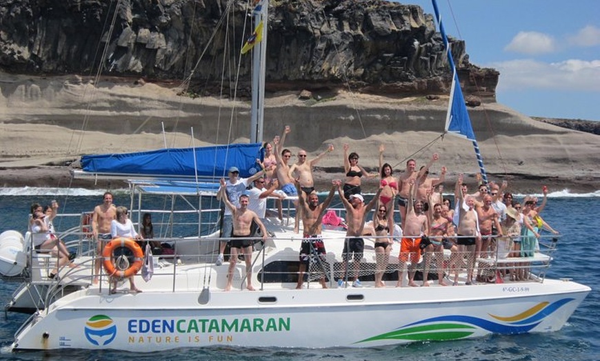 Image 1: El catamarán más famoso en la isla de Tenerife (recorridos de 2 hor...