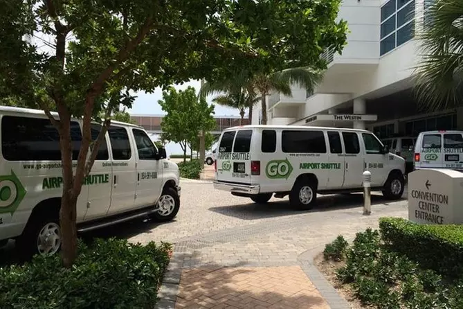 Fort Lauderdale Airport (FLL) Arrival Transfer - Primary Image