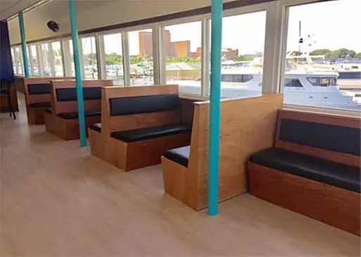5% Cash Back at Fish & Slips Marina Raw Bar