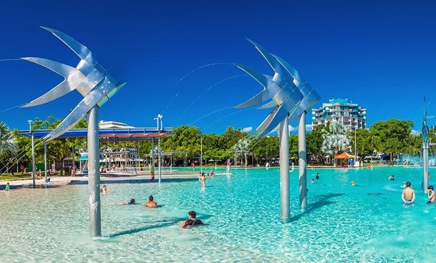 Image 2: Cairns City Half Day Tour