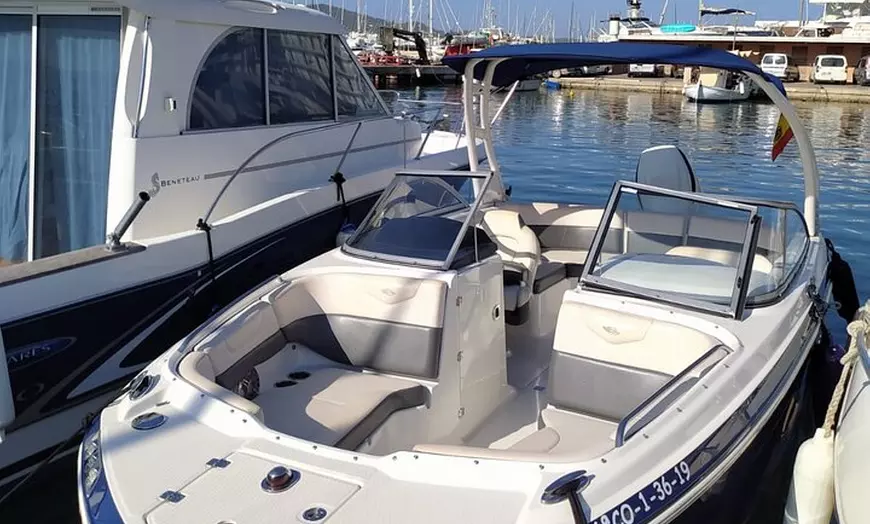 Image 7: Ibiza: Tour privado en barco con buceo y puesta de sol