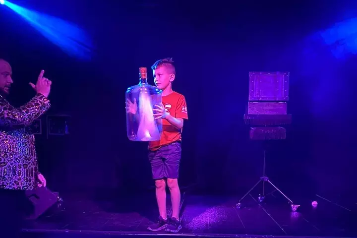 Unbelievable Magic Show - Starring Steven Best