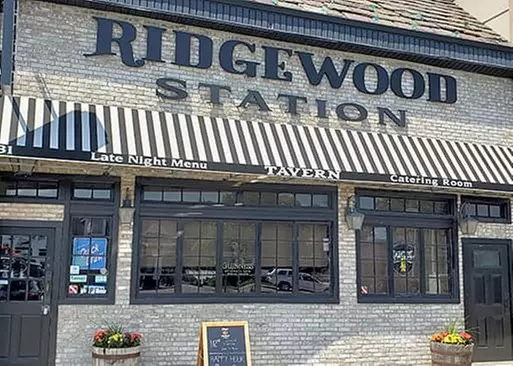 5% Cash Back at Ridgewood Station Tavern