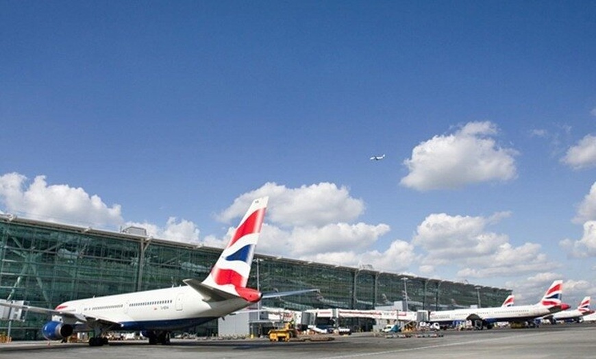 Image 6: Southampton from Heathrow Airport, Port Private Transfer Services