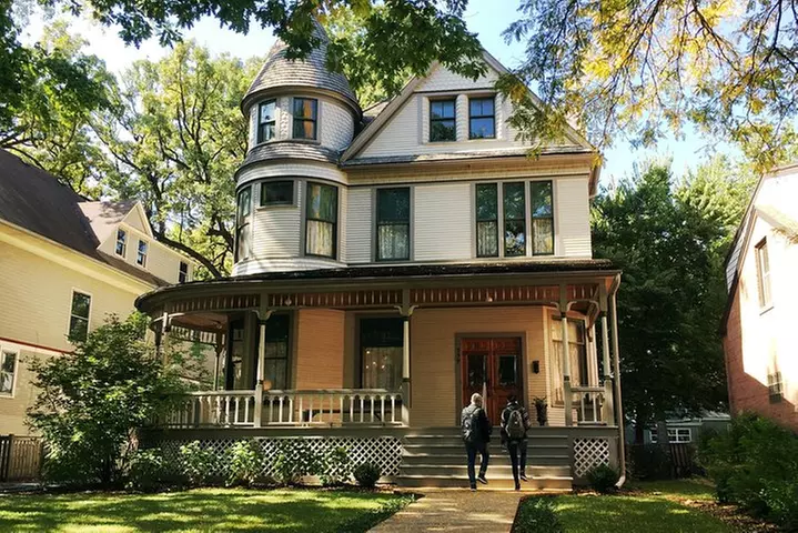 Skip the Line: Public Tour-Adult Admission Ticket (50 mins) - Primary Image