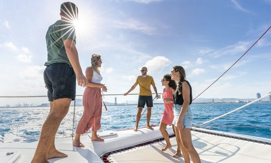 Image 16: Crucero en catamarán para grupos pequeños con opción al atardecer e...