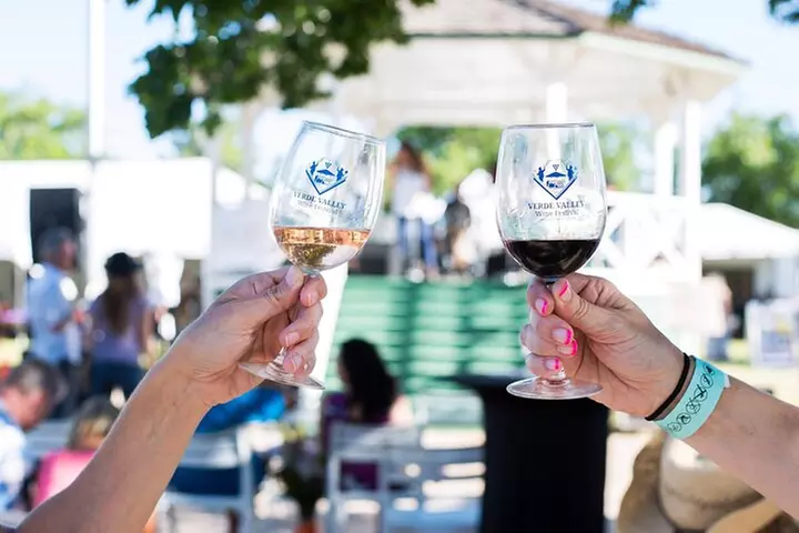 Arizona Winery All-Inclusive Tour with Lunch & Tastings