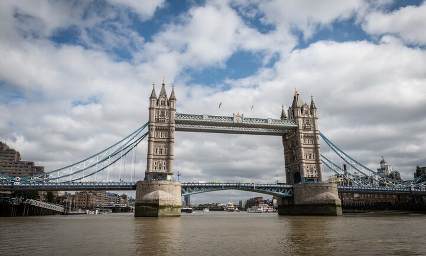 Image 13: Go On-Board HMS Belfast & See London's 30+ Sights Tour