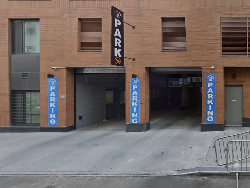 Parking at NYPG- La Central Parking INC Garage - Second Medium