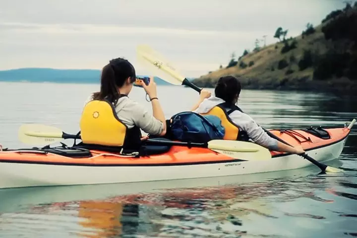 Kayaking in Deception Pass State Park