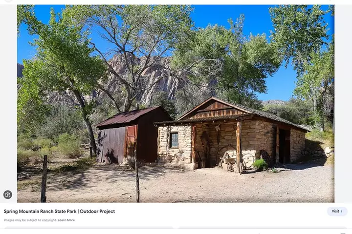 The Ultimate Red Rock Canyon Scenic Experience