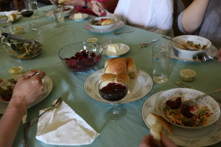 Authentic Tour & Meal with the Amish!