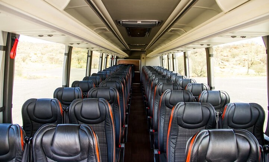 Image 2: Uluru(Ayers Rock) to Alice Springs Coach Transfer