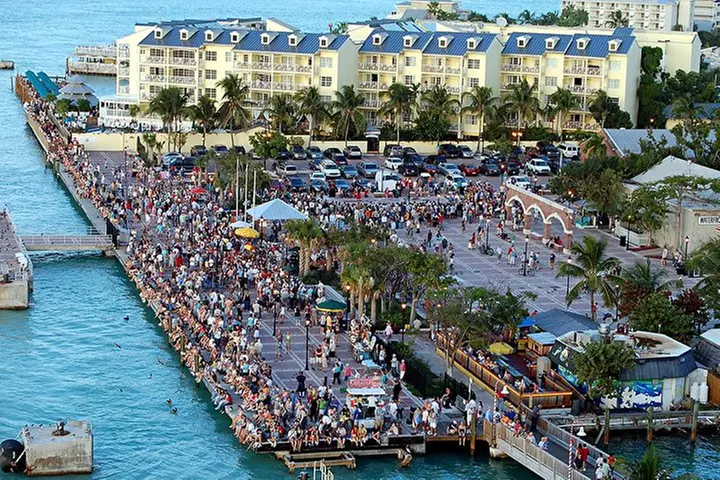 Fort Lauderdale to Key West Tour with Optional Add-ons
