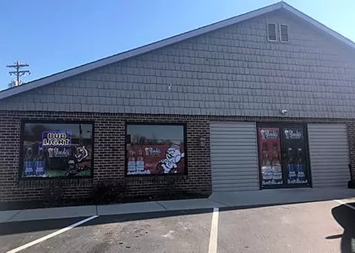 5% Cash Back at Blondie's Sports Bar & Grill
