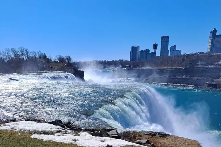 Niagara Falls Tour Includes Maid of the Mist & Cave of the Winds - Primary Image