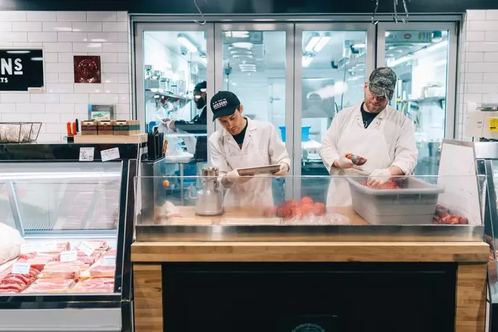 Foods of NY Tours Chelsea Market Food Tour & High Line Park